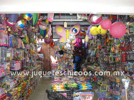 Distribuidor Mayorista de Juguetes Economicos, Piñatas y Dulces en México